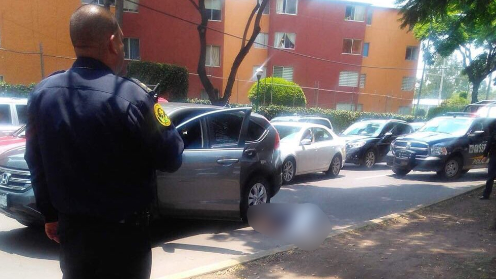 Asesinan a balazos a automovilista en Coyoacán