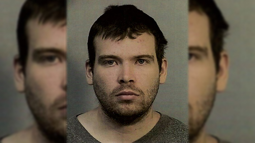 Detienen a sujeto que asesinó a joven en estación de tren de Oakland Detienen a sujeto que asesinó a joven en estación de tren de Oakland