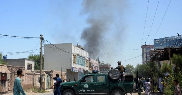 Ataque en Afganistán deja al menos 15 muertos - atentado-afganistan