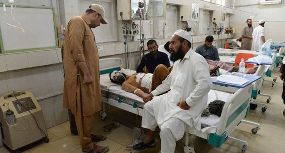 Atentado contra dependencia de gobierno deja 10 muertos en Afganistán