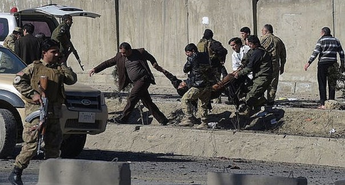 Nuevo atentado suicida en Afganistán deja 20 muertos