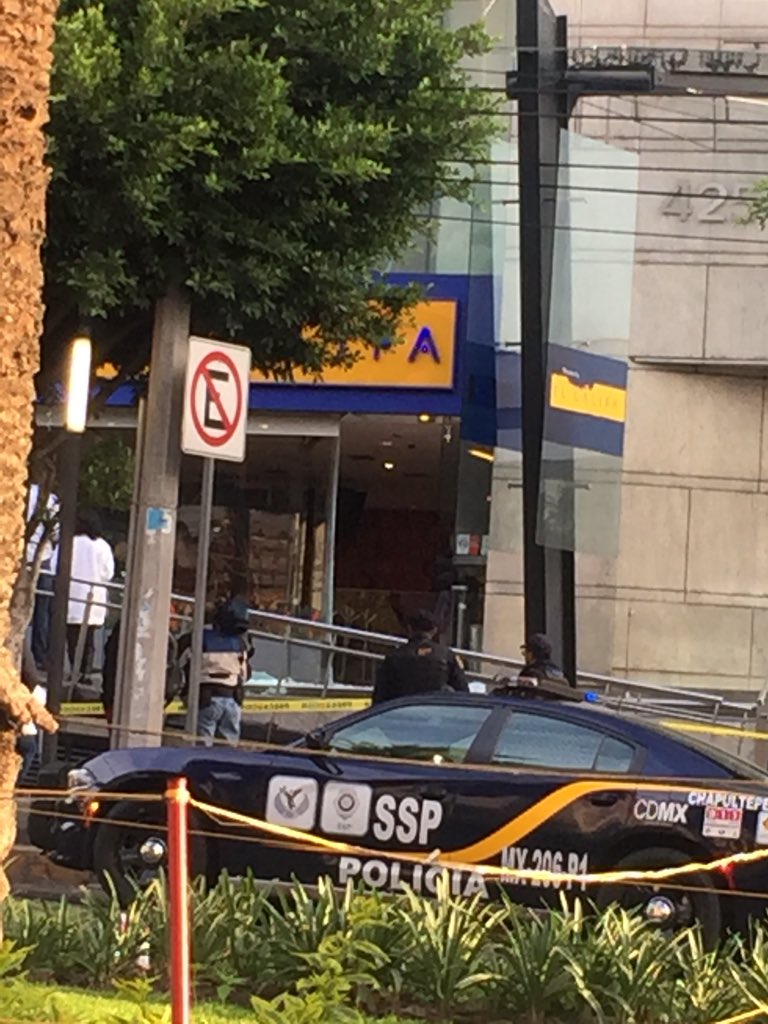 Unión Tepito y CJNG extorsionan a dueños de bares en Polanco - balacera-el-califa-palmas2