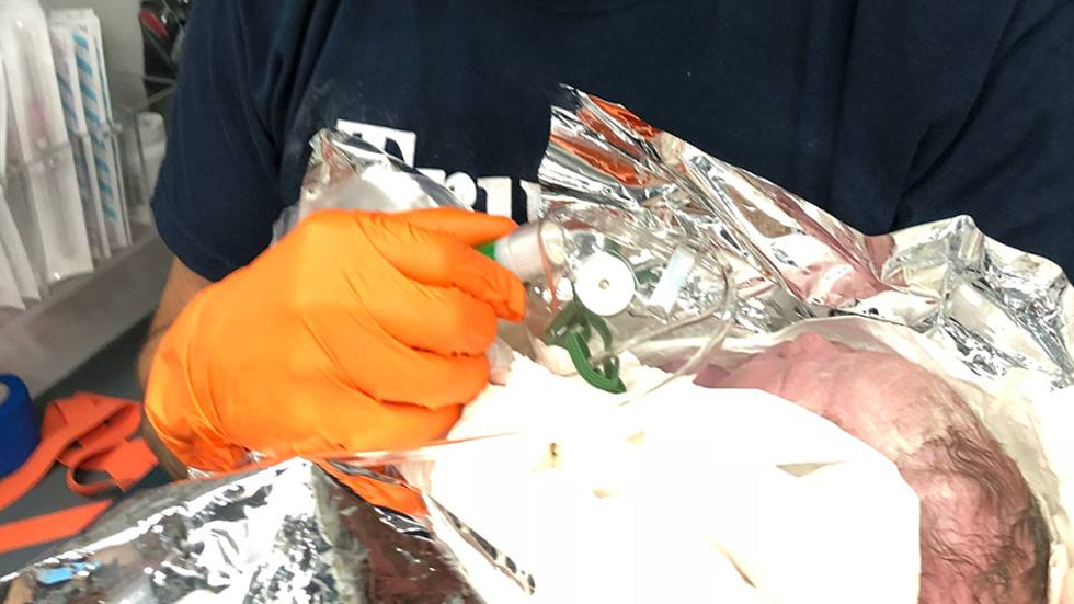 Mujer da a luz en baño de restaurante de Texas