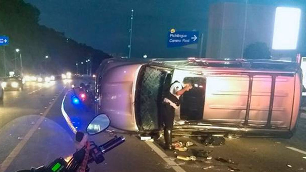 Hombres armados intentan robar camioneta a funcionario en Guerrero