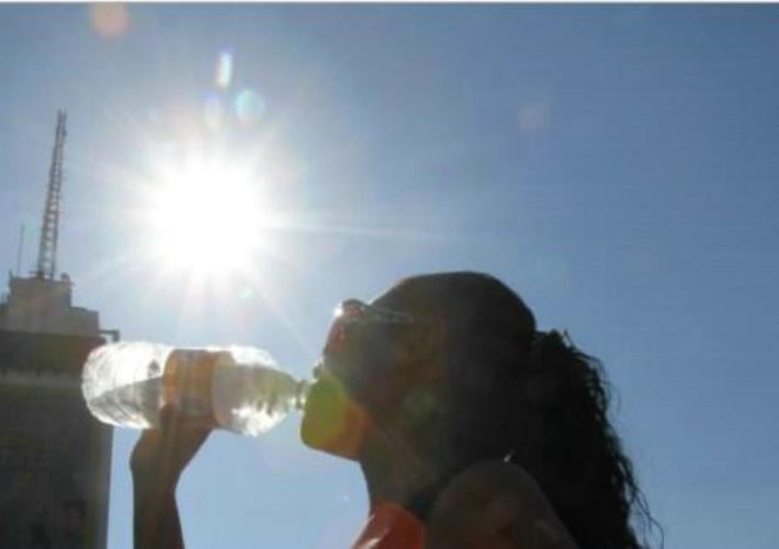 La Secretaría de Salud emite recomendaciones para lidiar con la canícula - caniculaint