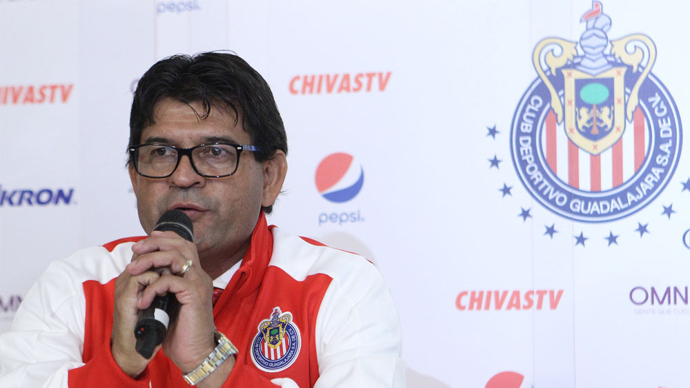 José Cardozo agrega psicólogo a la plantilla de Chivas