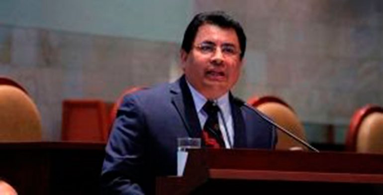 Liberan a ex funcionarios de Gabino Cué - carlos-moreno