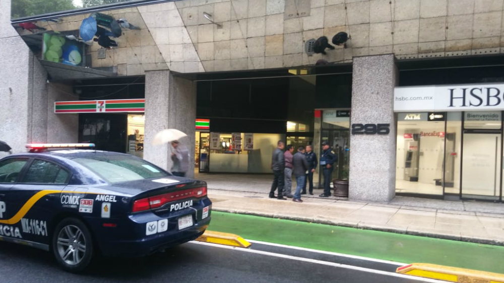 Asaltan Casa de Moneda de México en Paseo de la Reforma Asaltan Casa de Moneda de México en Paseo de la Reforma