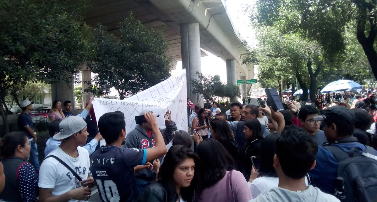 Bloqueo en Tlalpan por falta de boletas en casillas especiales - casillas-especiales-manifestacion-tlalpan-5