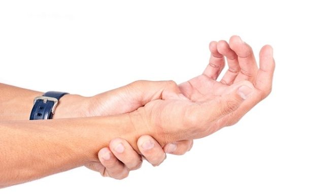 Escribir por mucho tiempo en el celular puede dañar los pulgares - celularint