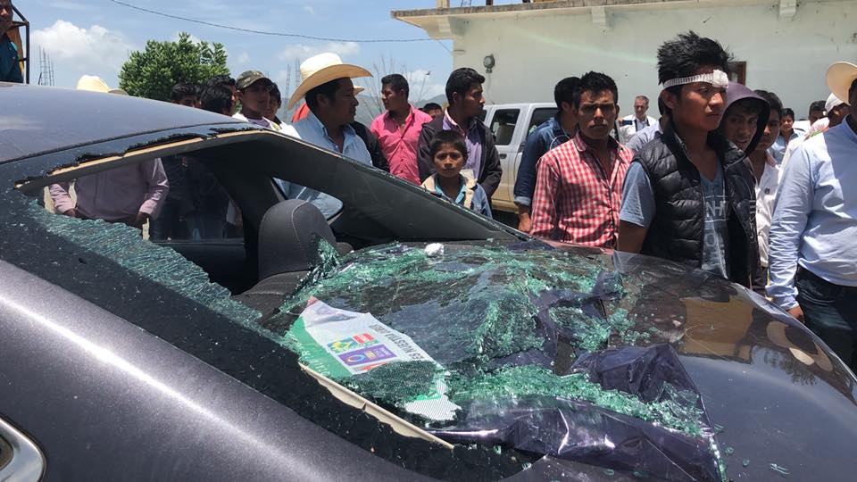 #Video Suspenden votación en casilla de Chiapas por altercado - chiapasdesmanes2