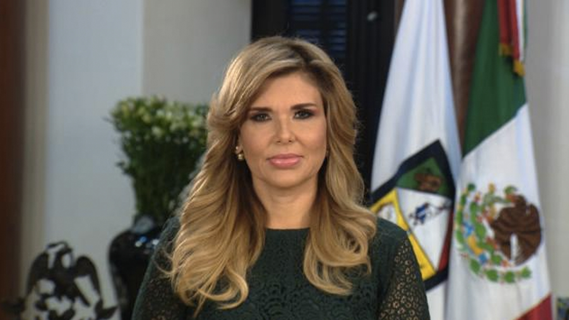 Gobernadora de Sonora pide posponer la discusión sobre veto constitucional