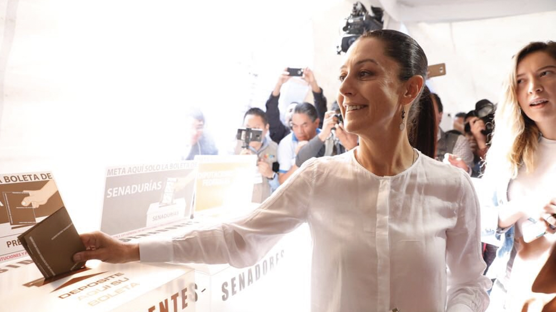 Claudia Sheinbaum vota en Tlalpan Claudia Sheinbaum vota en Tlalpan