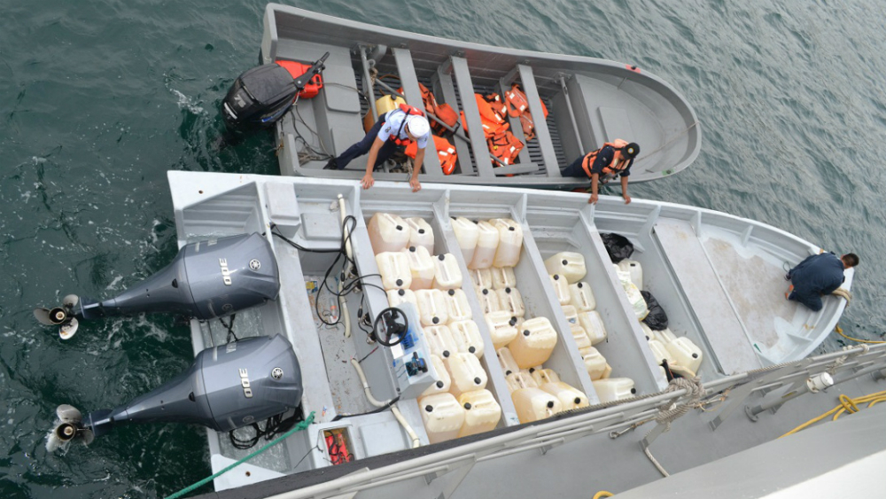 SEMAR asegura 250 kilos de presunta cocaína frente a costas de Acapulco