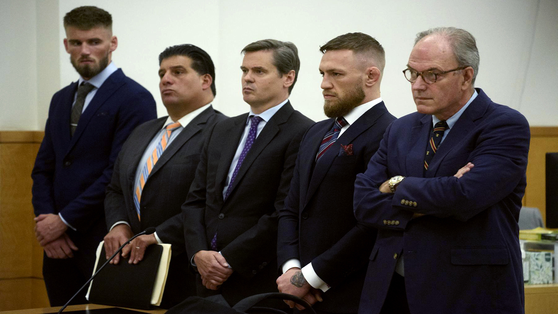 McGregor se declara culpable de alterar el orden y evita la cárcel