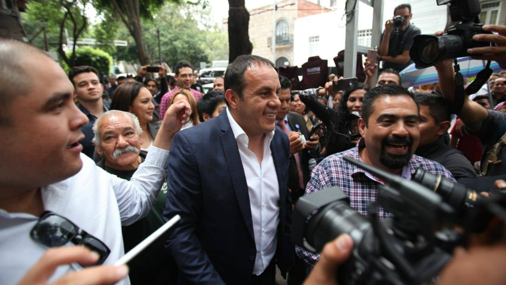 Aplicar la ley no es persecución política: Cuauhtémoc Blanco - cuauhtemoc-blanco-amlo-reunion