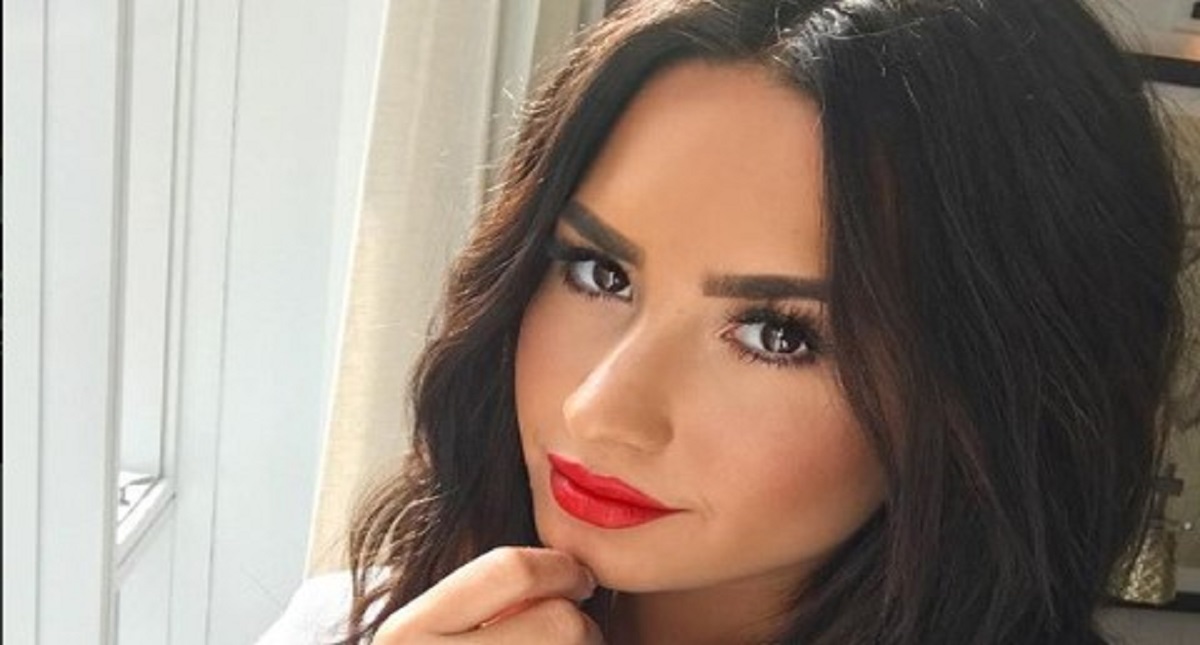 Demi Lovato no está en condiciones para hablar de rehabilitación - demi-l