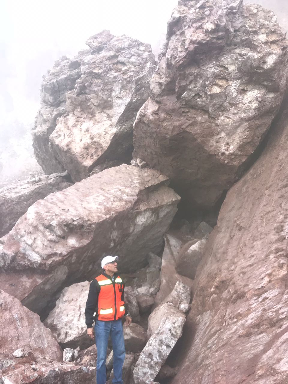 Derrumbe rocoso bloquea la carretera Mazatlán-Durango - derrumbe-durango-mazatlan-3