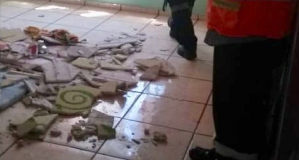 Desplome de plafón en guardería lesiona a siete niños - desplome-de-plafon-en-guarderia-lesiona-a-siete-ninos