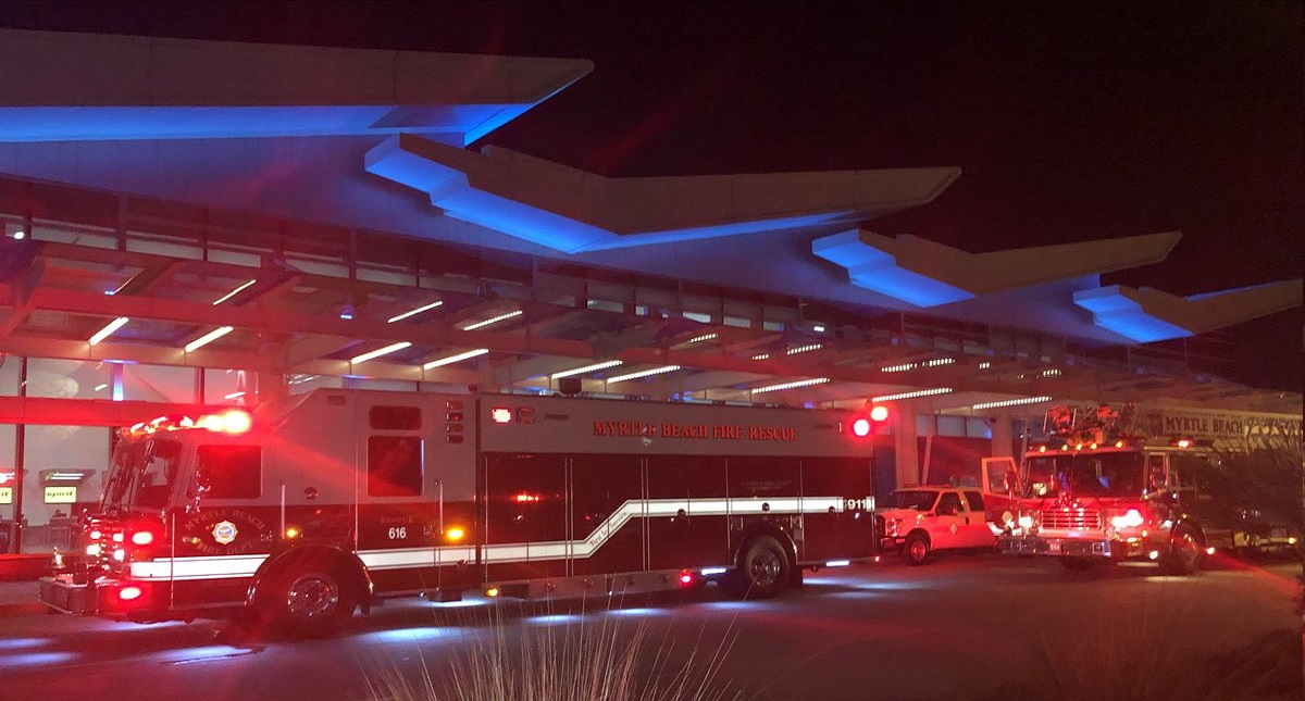 Desvían vuelo para aterrizaje forzoso por extraño "olor" - desvian-vuelo-para-aterrizaje-forzoso-por-extrano-olor