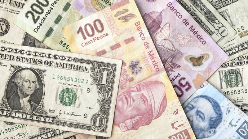 Dólar abre hasta en 19.95 pesos tras anuncio de AMLO - dolarinterior