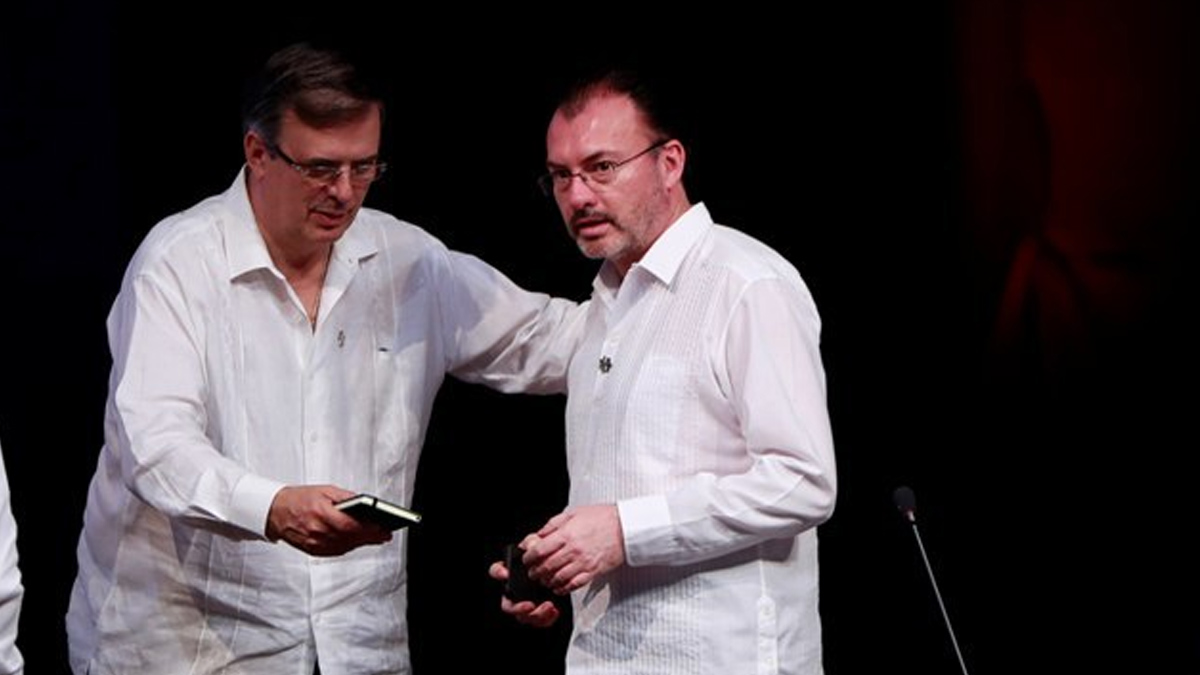 Ebrard y Videgaray se encuentran en cumbre en Puerto Vallarta