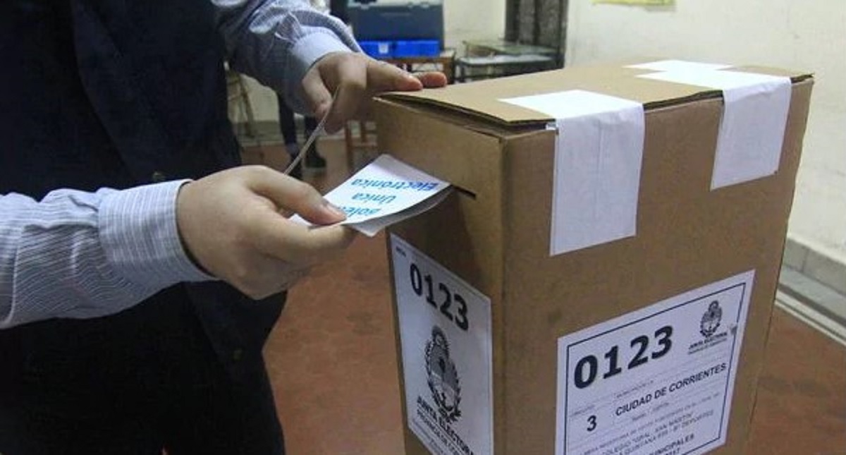 Denuncian lavado de dinero en campañas electorales de Argentina