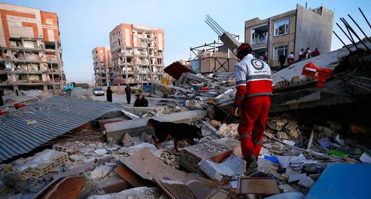 Elevan a 287 cifra de heridos por sismo de 5.9 en Irán