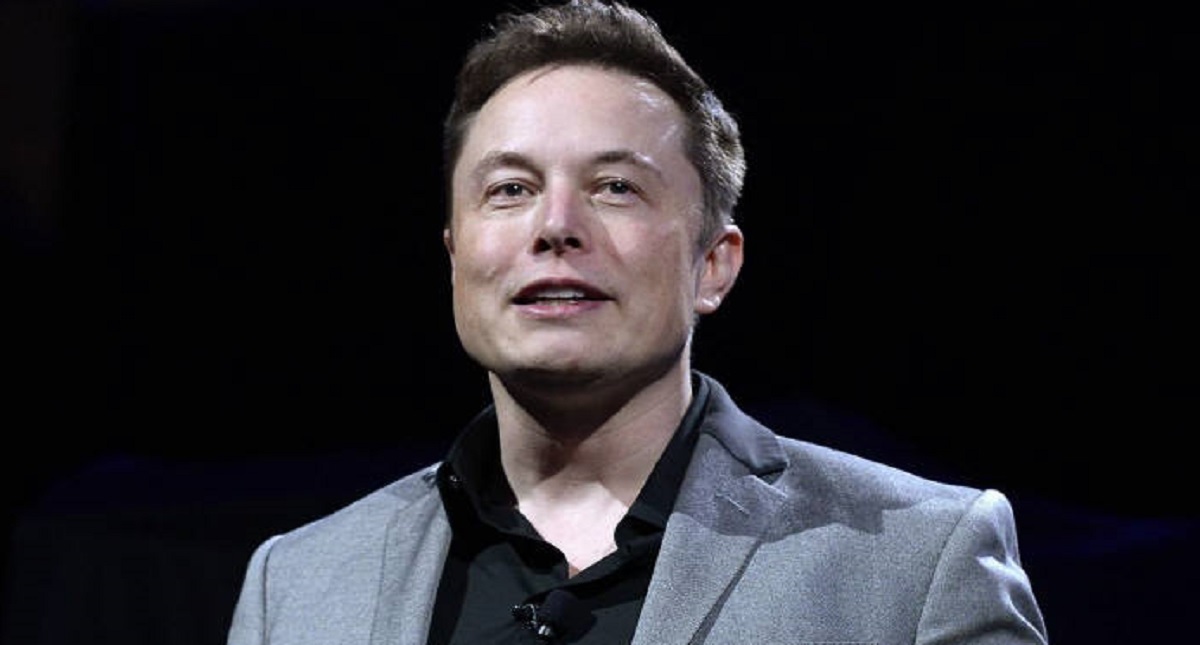 Elon Musk ataca en Twitter nuevamente