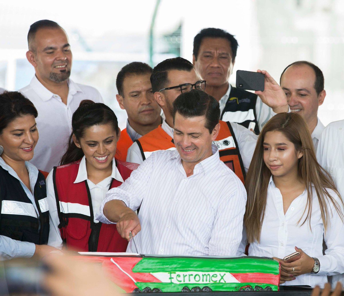 Sexenio terminará con 95 por ciento de promesas cumplidas: EPN - enrique-pena-nieto-colima-epn-4