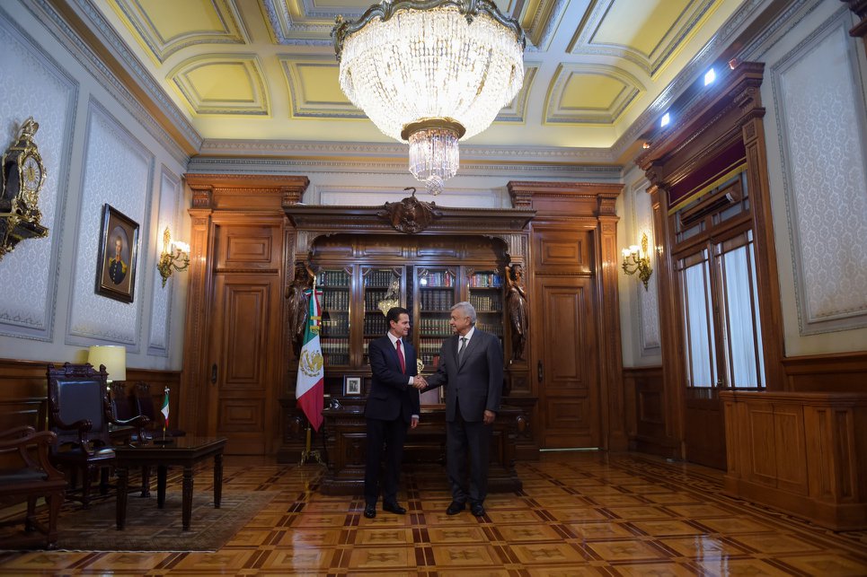 AMLO se convirtió en el actor político con más cobertura tras elecciones - epn-amlo4