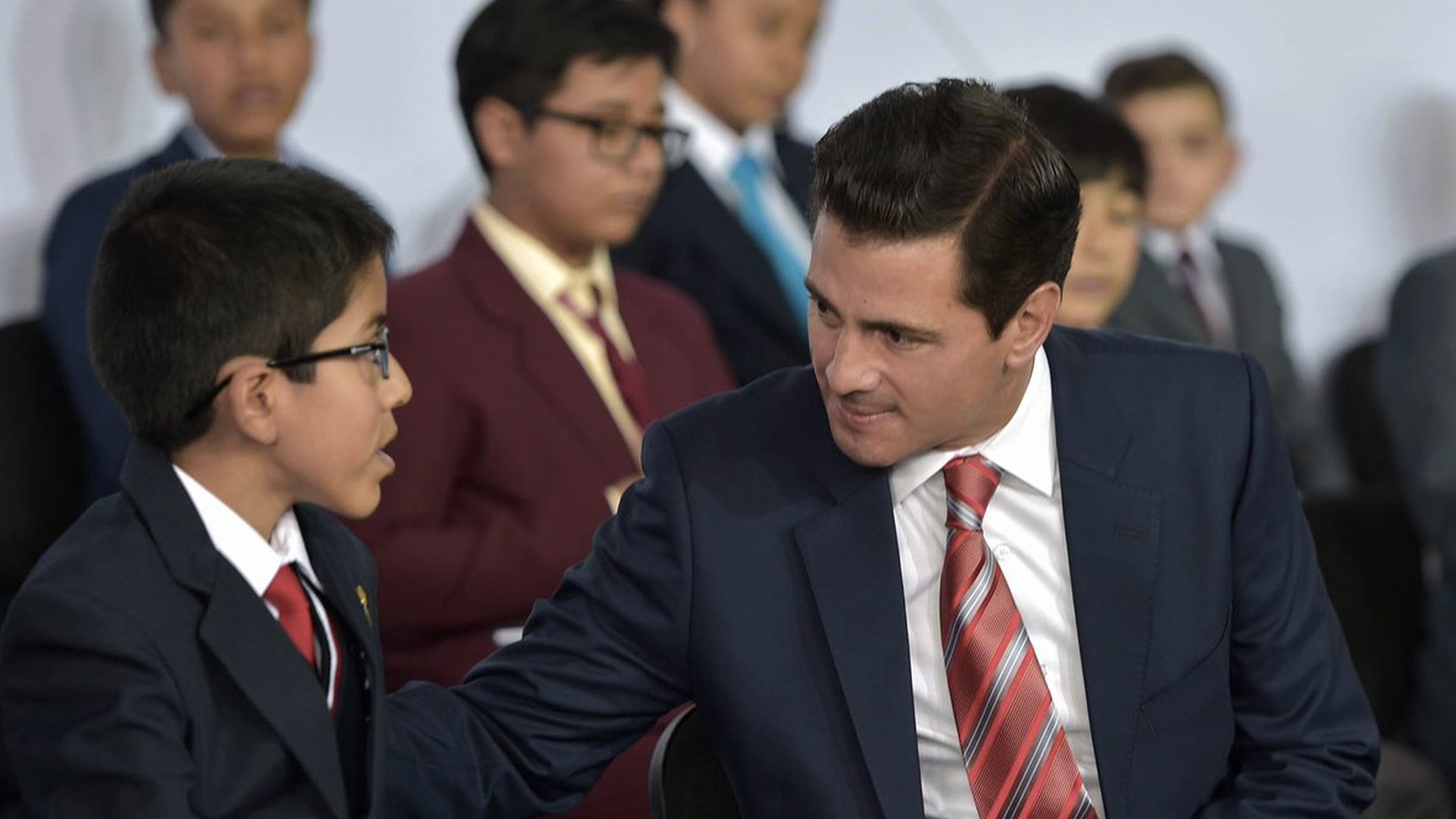 Reforma educativa uno de los cambios más importantes para México: Peña Nieto