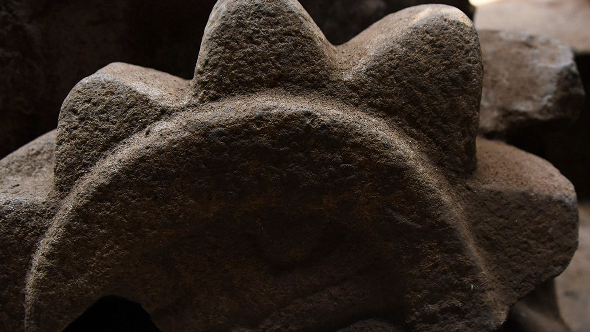 Encuentran dos monumentos olmecas en Guatemala - esculturas-olmecas