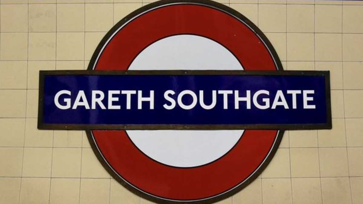 Nombran estación del Metro en honor al técnico de Inglaterra