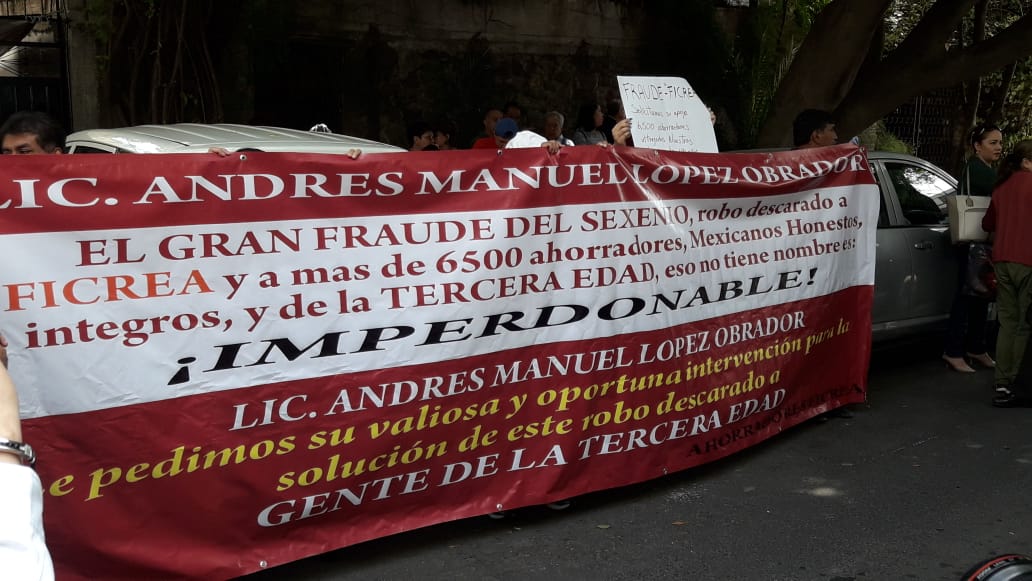 Víctimas del caso Ficrea piden ayuda a AMLO - ficreaint