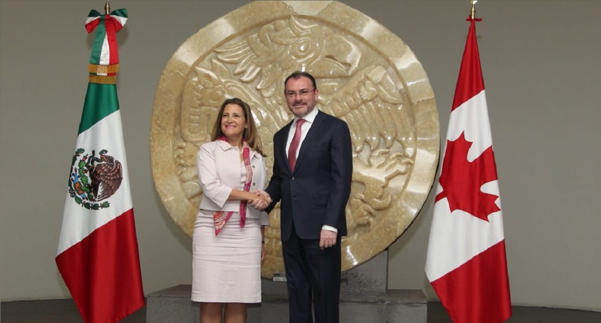 Peña Nieto y Freeland abordaron TLCAN en diálogo privado - freeland-videgaray