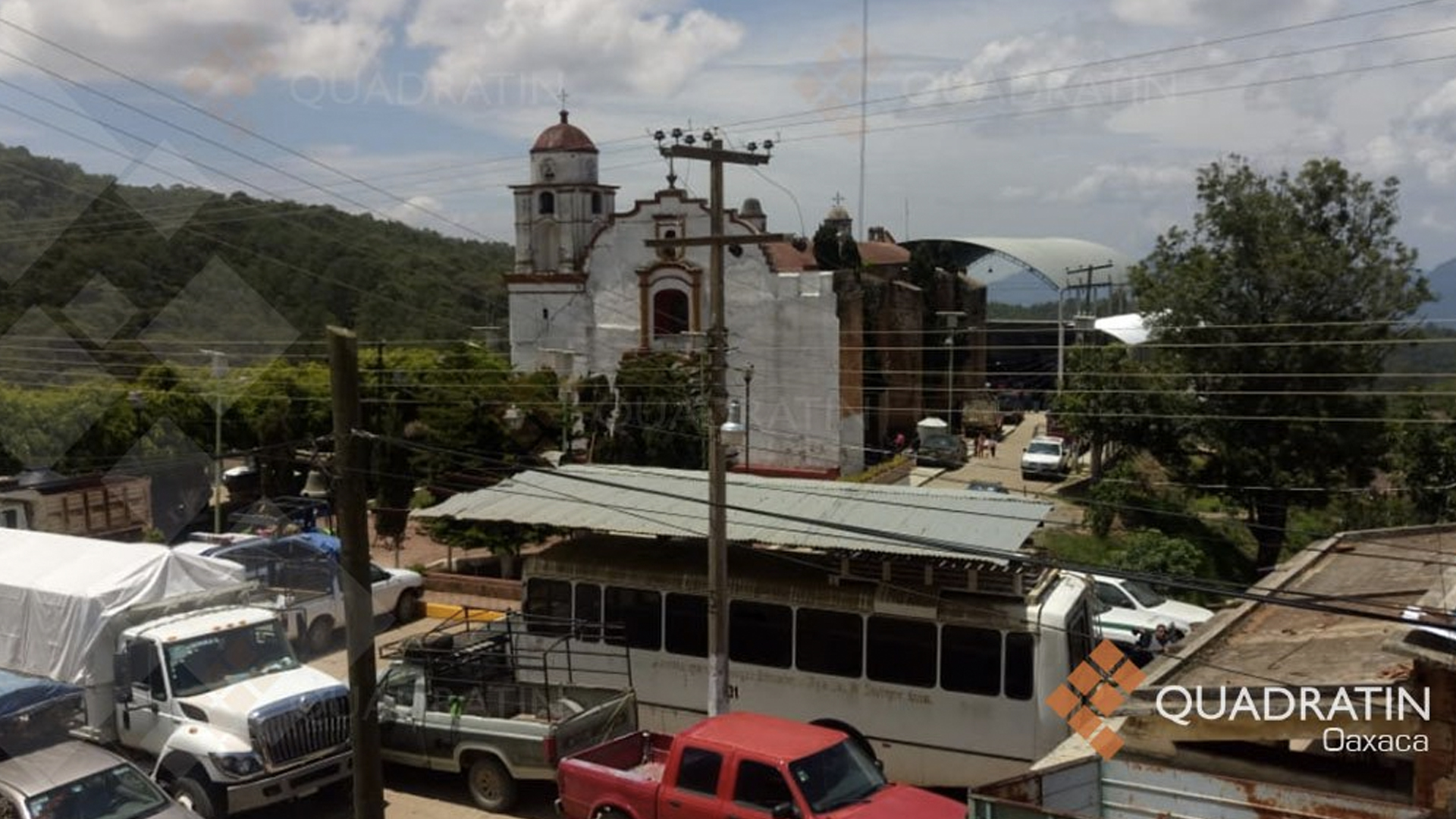 Realizan funerales de víctimas de ataque armado en Oaxaca - funerales-en-oaxaca