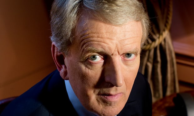 Dan golpiza a exembajador del Reino Unido en EE.UU. - golpiza-embajador-londres