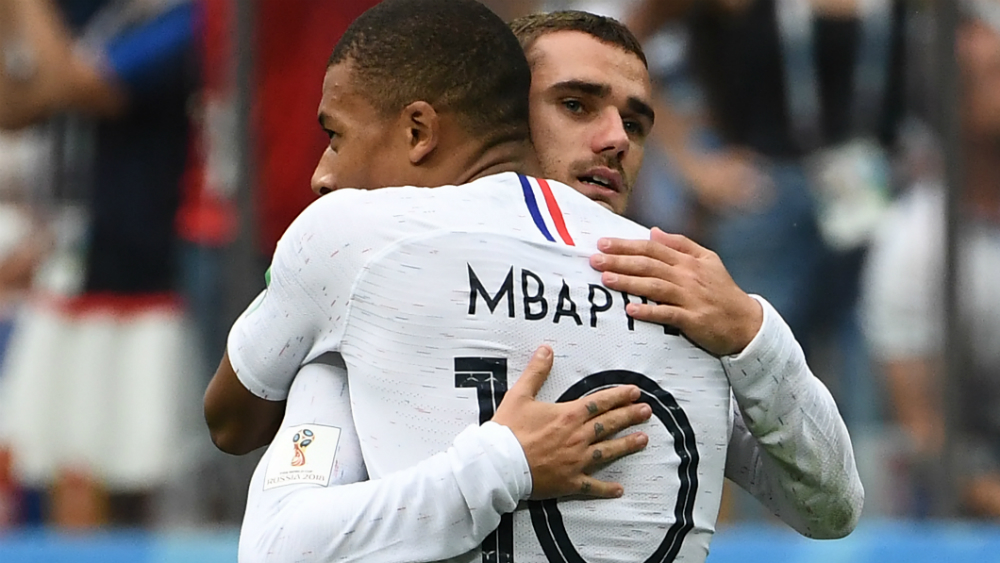 Griezmann muestra respeto a sus compañeros uruguayos