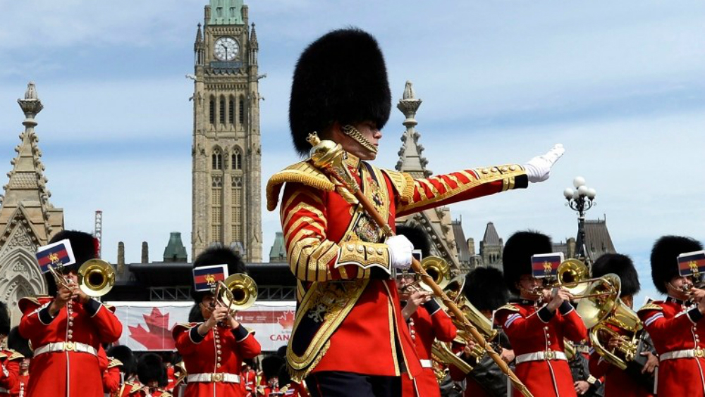 Canadá arresta a hombre que intentó apuñalar a un guardia del Parlamento