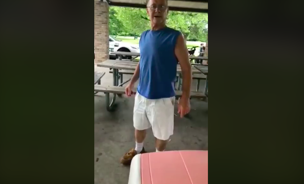 #Video Mujer es acosada por usar playera de Puerto Rico #Video Mujer es acosada por usar playera de Puerto Rico