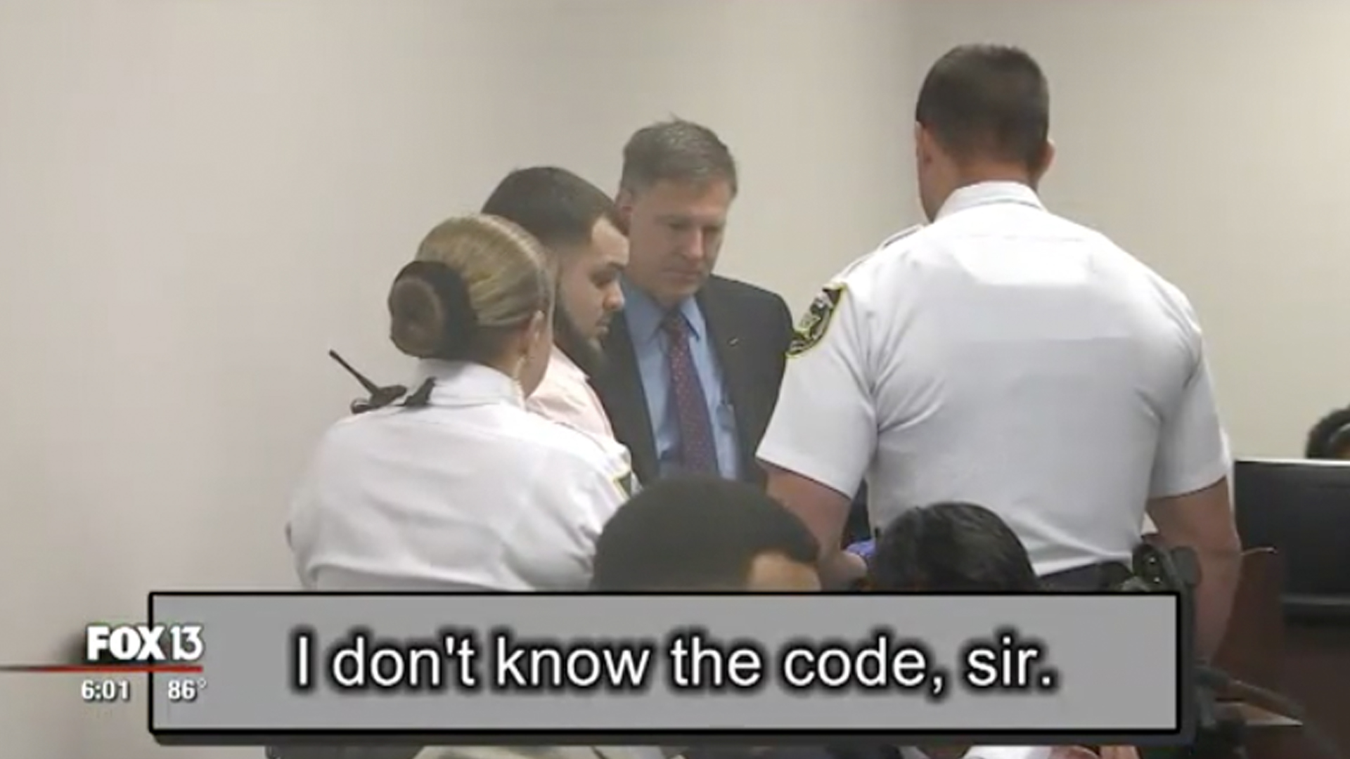 Condenan a hombre en Florida por no poder desbloquear su teléfono - hombre-que-no-desbloqueo-el-telefono