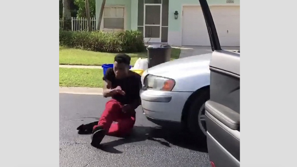 #Video Hombre es atropellado por realizar el desafío “In my feelings”