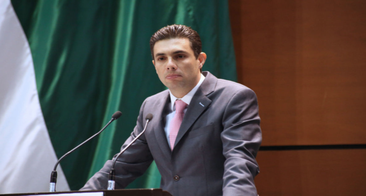 Líder del PVEM en San Lázaro llama a respaldar a AMLO