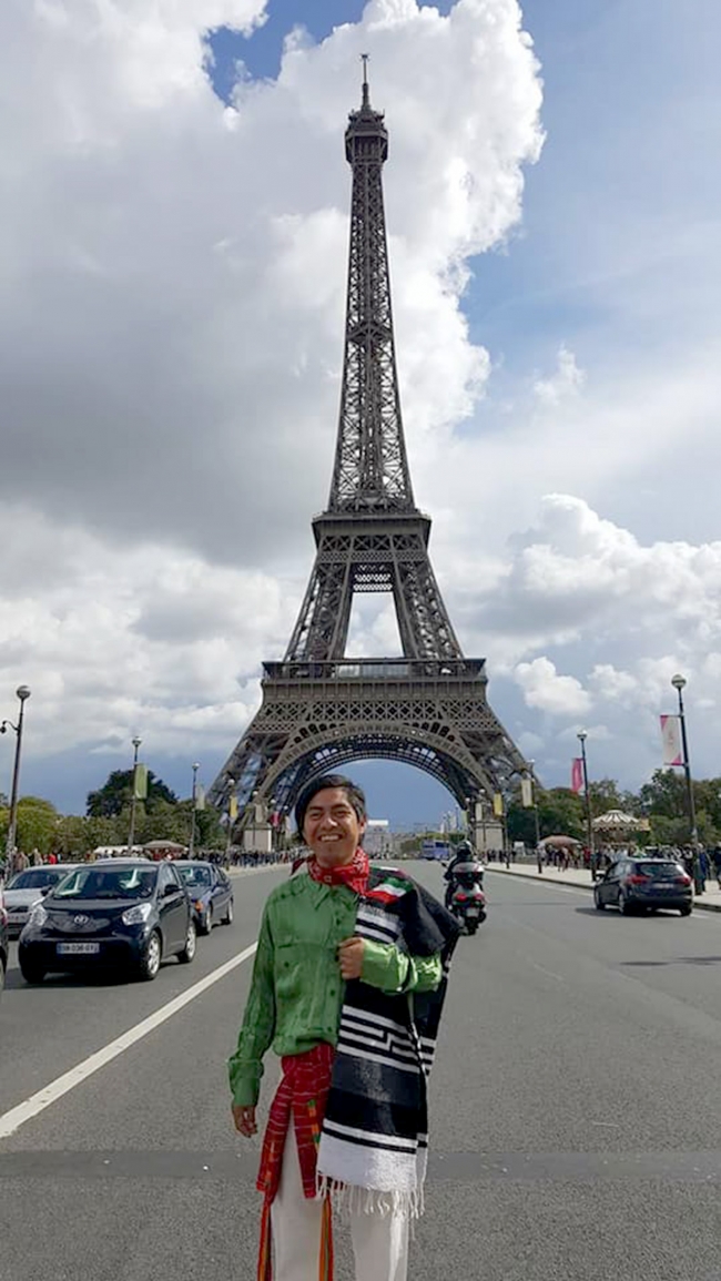 Artista triqui pintará murales en Europa - joel-merino2