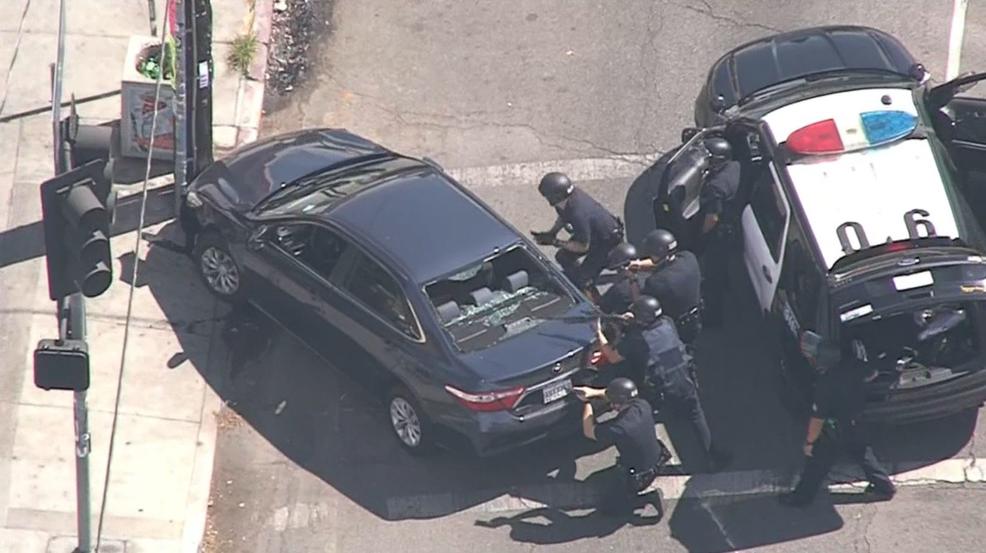 Bala que mató a la rehén de Trader's Joes provino de un policía - joesint1