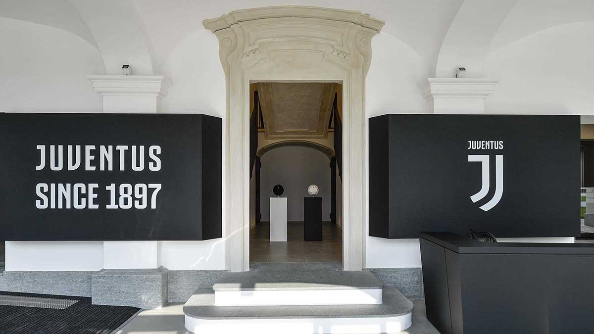 La Juventus promete cumplir la ley e informar sus contrataciones