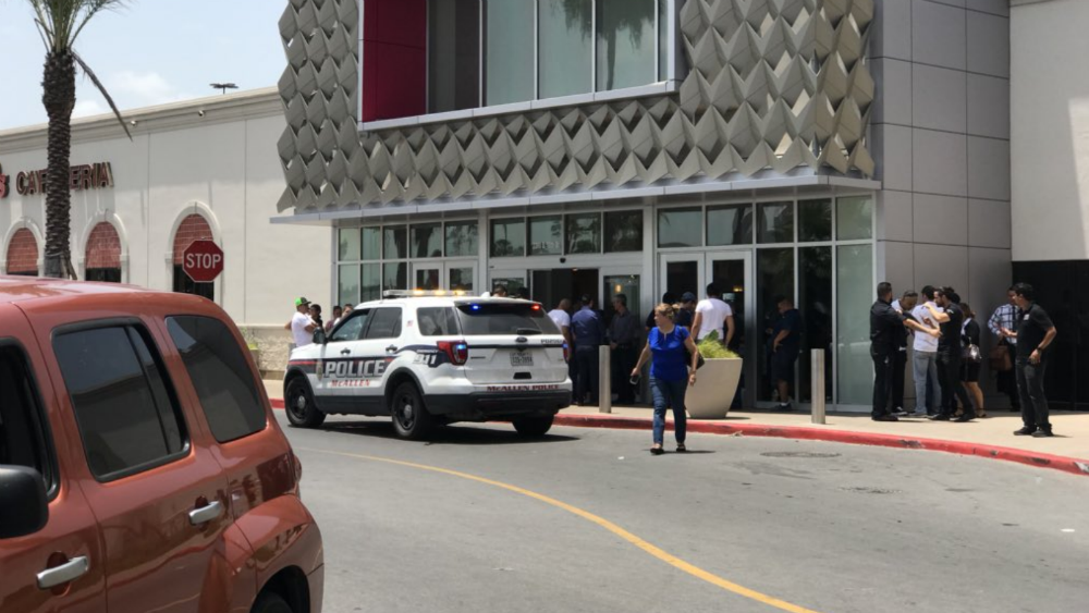 Frustran asalto a joyería en centro comercial de McAllen