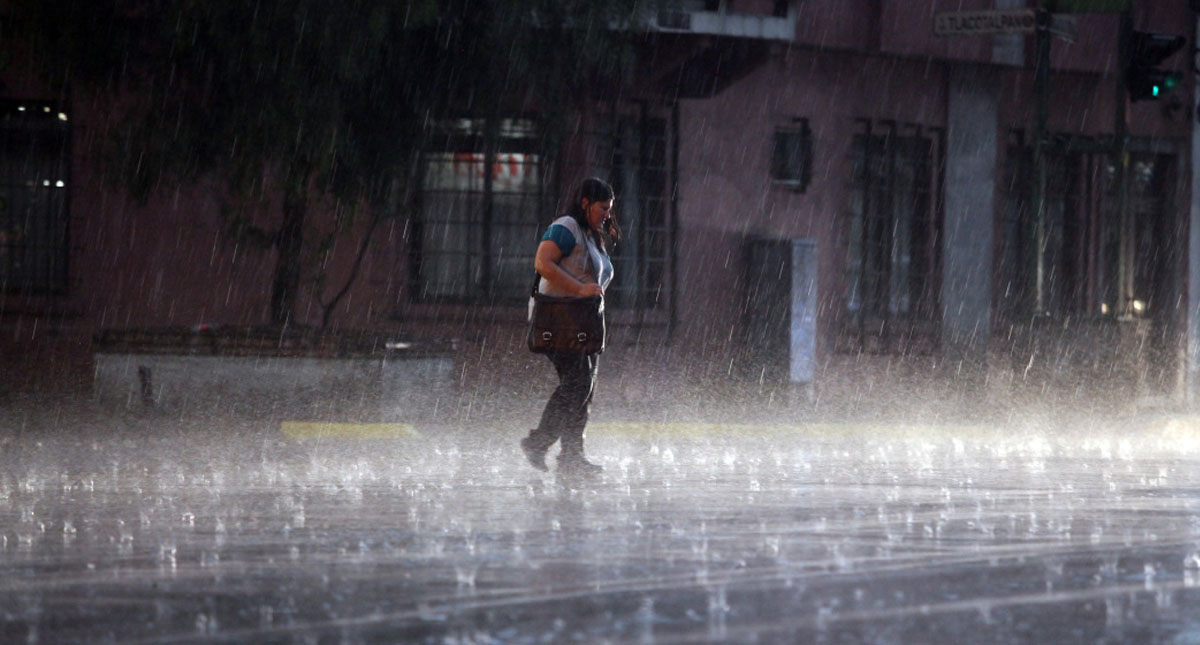 Alerta Naranja en cuatro delegaciones por lluvia; ya se registran afectaciones