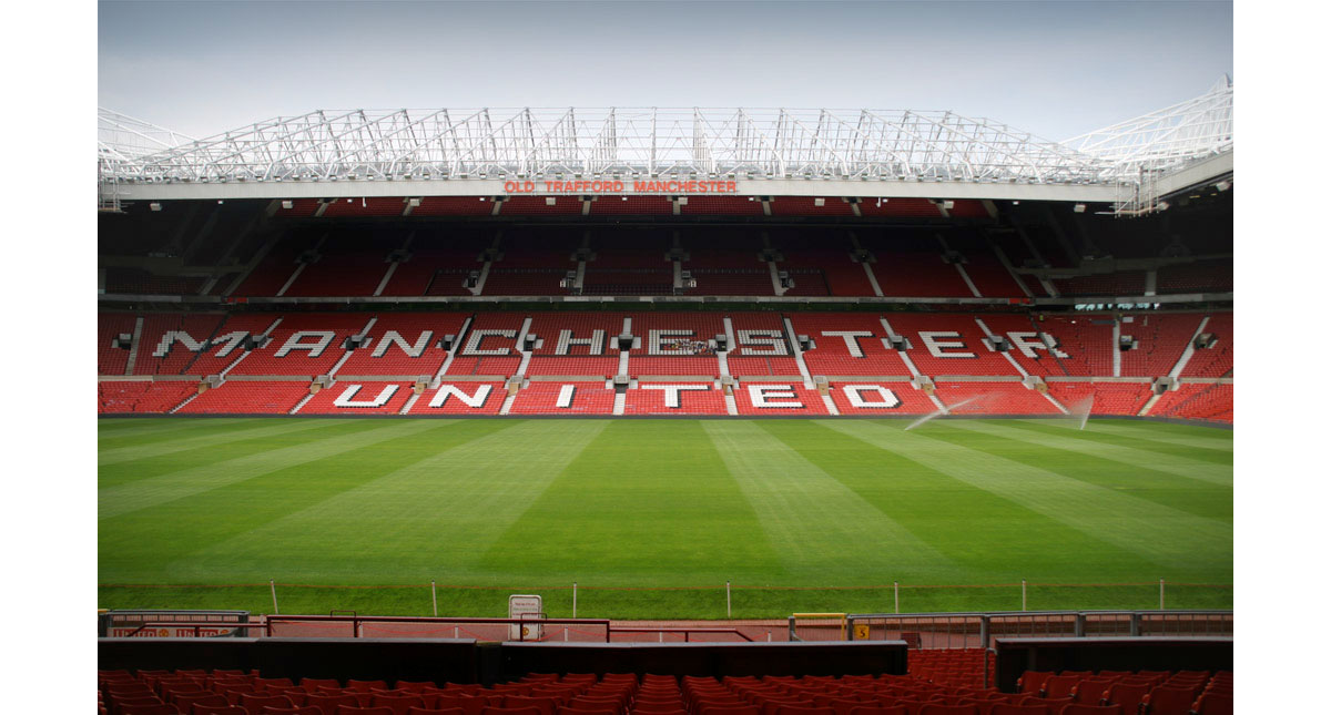 Manchester United invita a niños tailandeses a visitar Old Trafford